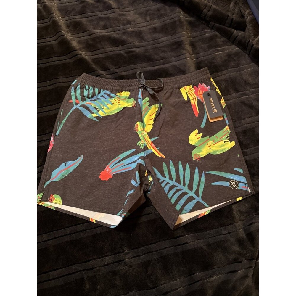 Roark Shorey  16” Macaw Elastic Waist Trunks Mens L NWT RB410 $66